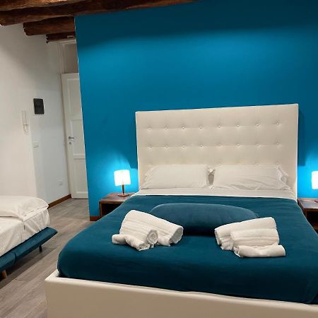 Posto Al Capo Hotel ปาแลร์โม ภายนอก รูปภาพ