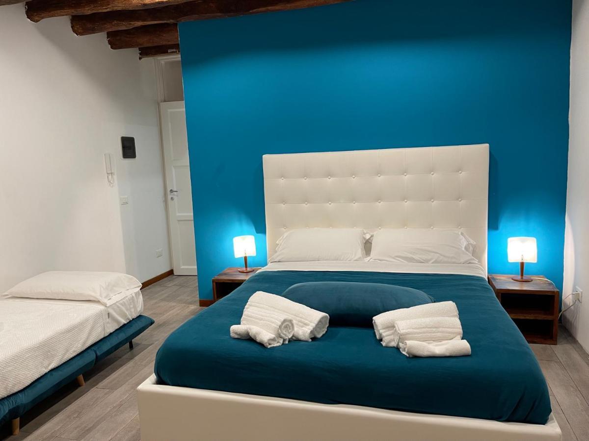 Posto Al Capo Hotel ปาแลร์โม ภายนอก รูปภาพ