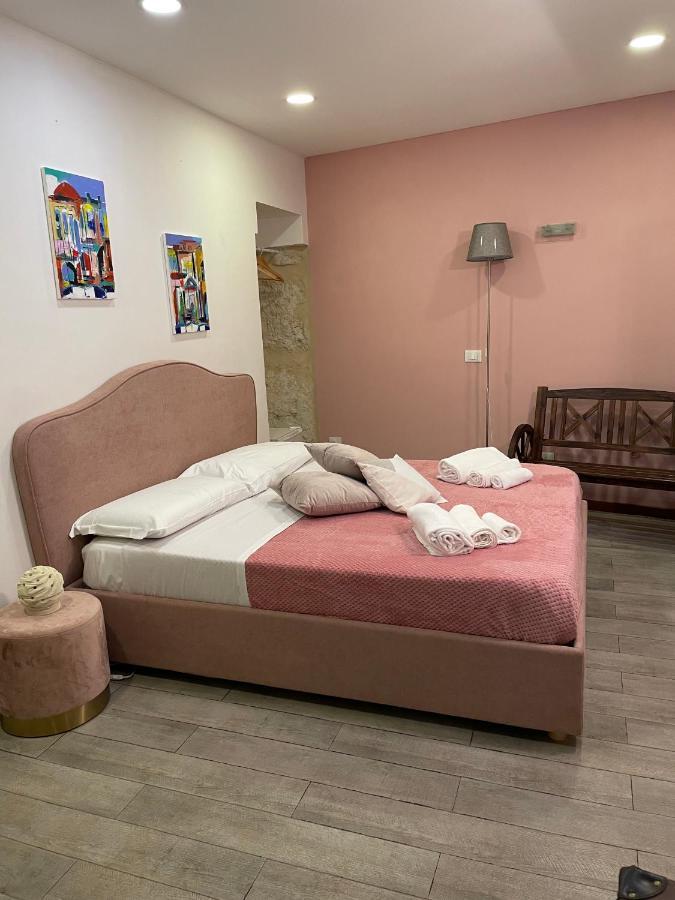 Posto Al Capo Hotel ปาแลร์โม ภายนอก รูปภาพ